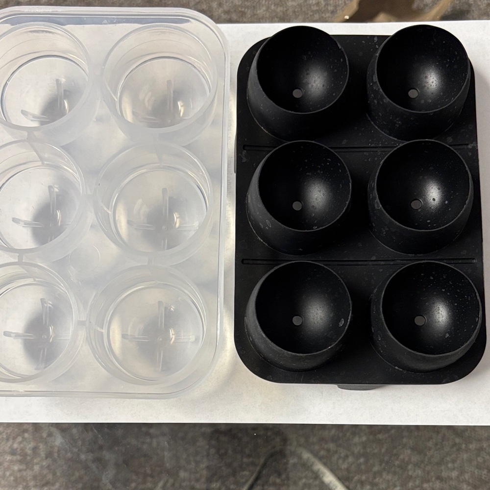 Black and Clear Ice Ball Mold